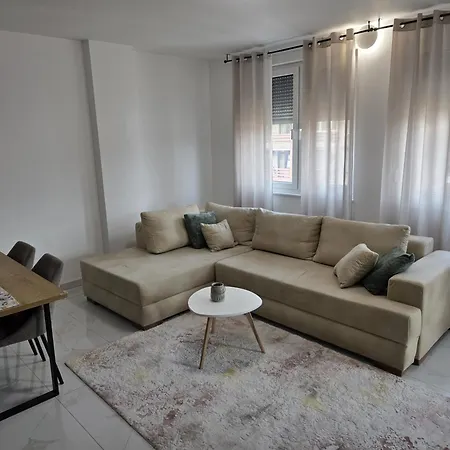 Eurotest アパート ノヴィ・パザル